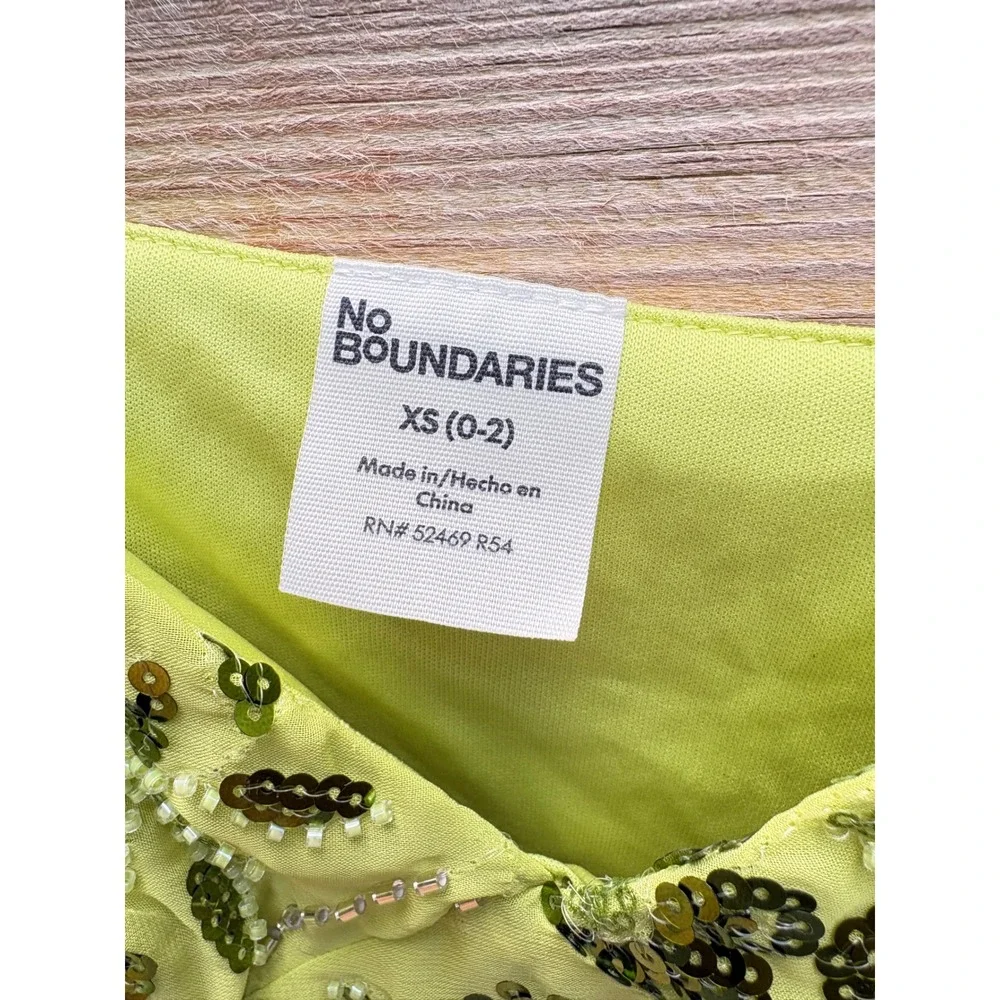 No Boundaries Lime Green Sequin Beaded 2 Piece Set Cami Top Mini Skirt XS 0-2